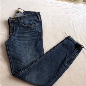 Hollister cropped skinny jeans, zipper ankle detal